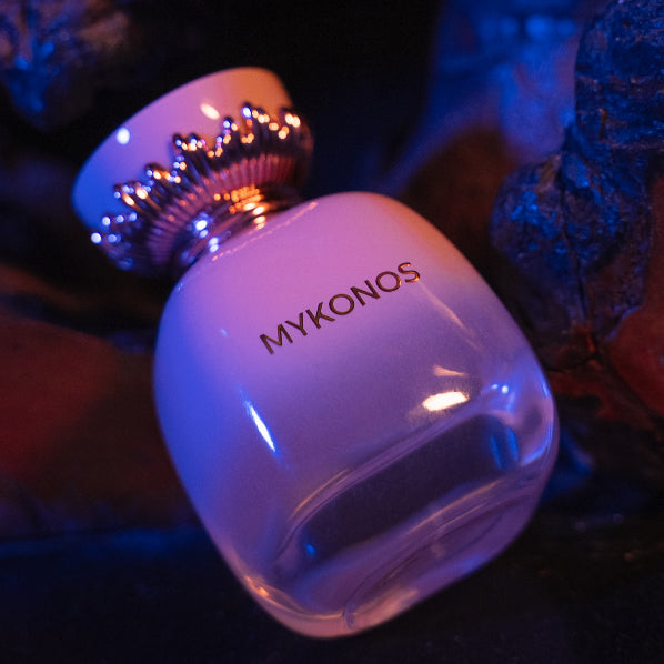 Mykonos Musk Aura Extrait de Parfum – styled shot 2